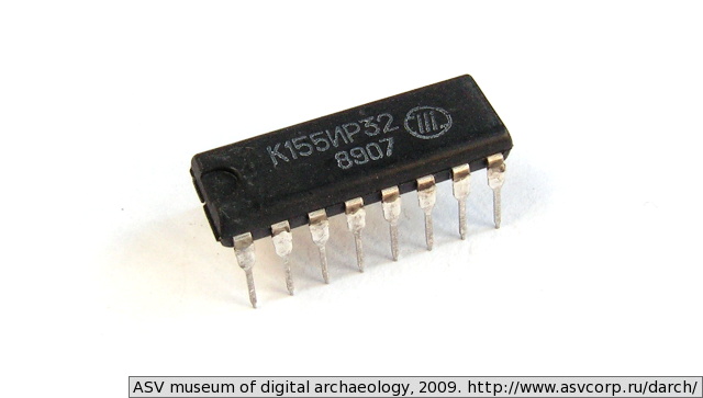 Микросхема К155ИР32